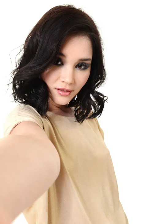 Berna Soğukpinar Escort Profil Resmi Berna - Soğukpinar VIP Escort Bayan Modeli - Gerçek Fotoğraflı İlan